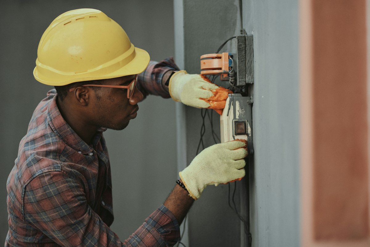Electrical field work